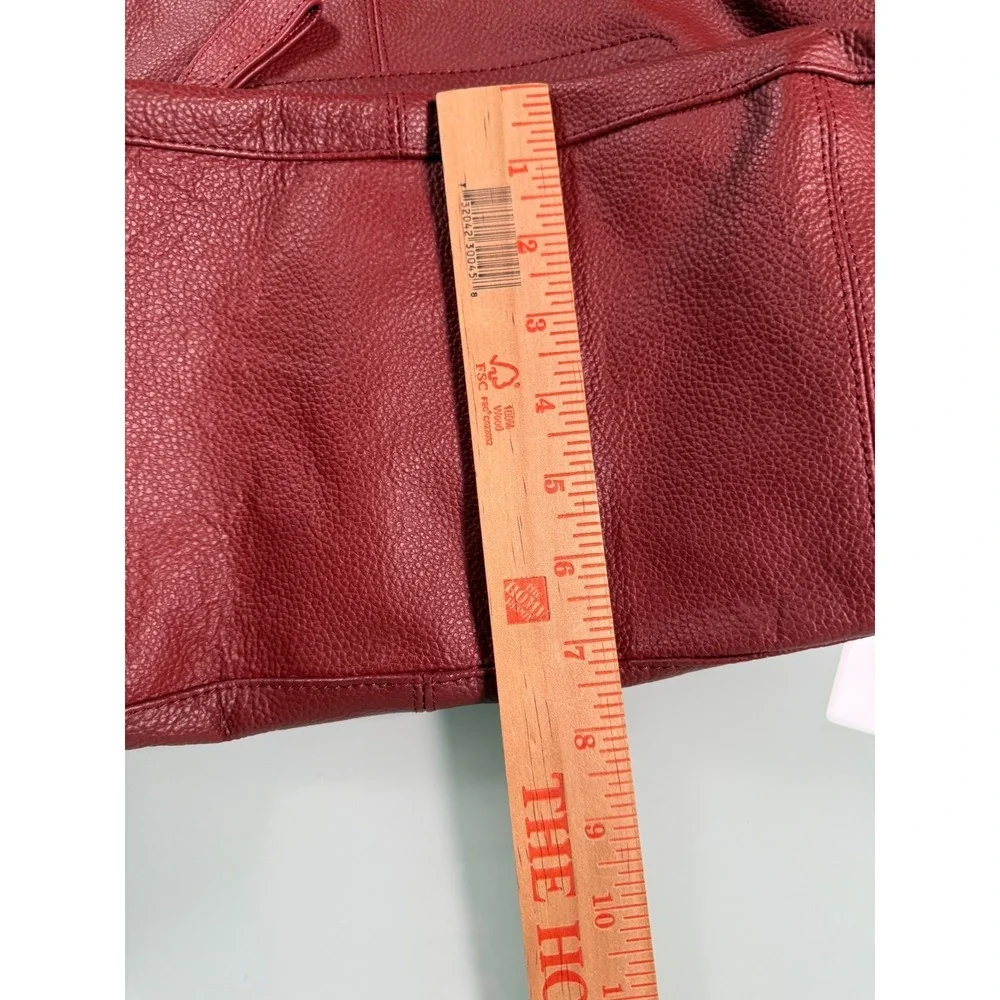 Cuore & Pelle Brand Italian Red Leather Shoulder Bag Gold Tone Chain Hard wear - Picture 11 of 11